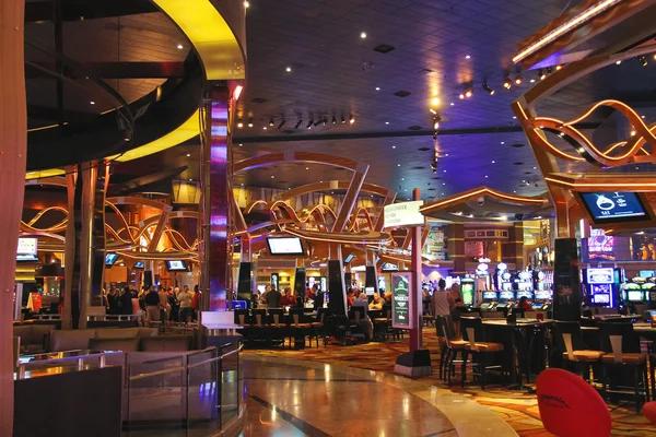 Understanding Safety Features at mejores casinos online