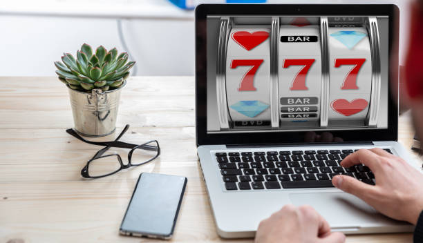 Online Poker Cambodia: A Guide to Poker Bankroll Basics